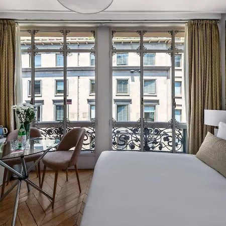 Hotel apartamentowy Adore Mediolan