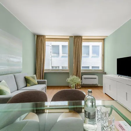 Aparthotel Adore 3*