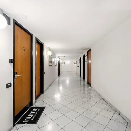 Adore Aparthotel 3*