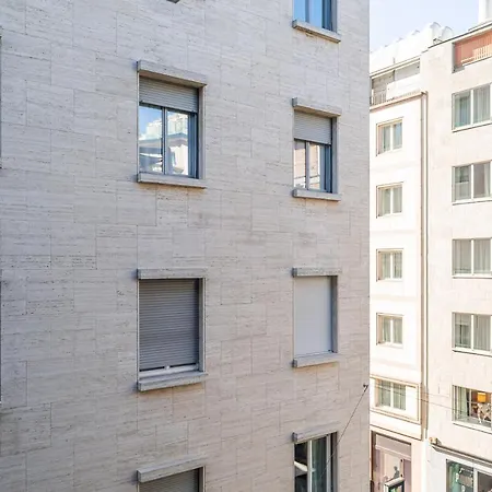 Ξενοδοχείο με διαμερίσματα Adore