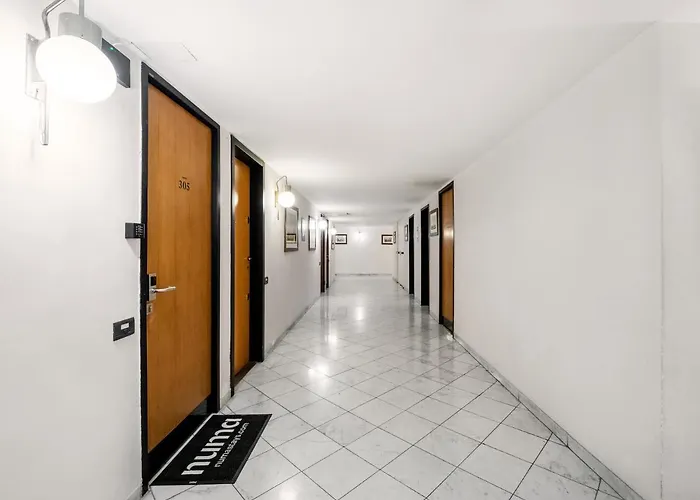Adore Aparthotel 3*