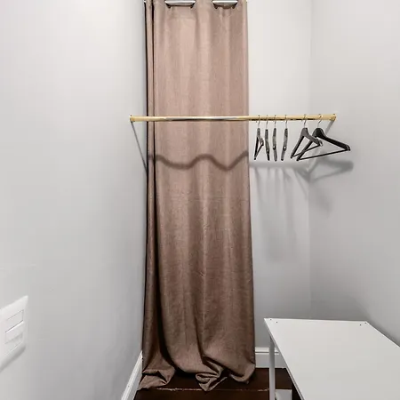 Aparthotel Adore Milano